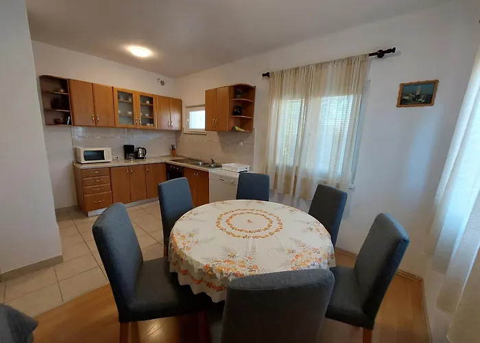 With Parking Space Nin, Zadar - 5797 Apartamento *