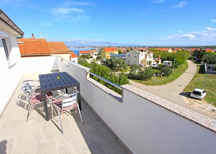 Apartamento With Parking Space Nin, Zadar - 5797 Nin