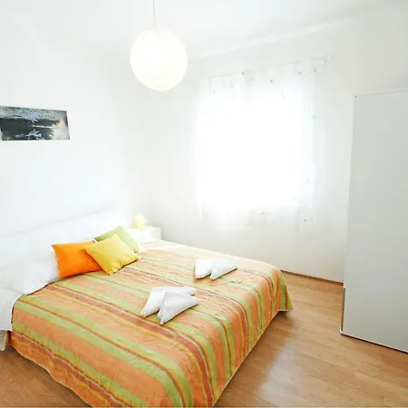 With A Parking Space Nin, Zadar - 5797 Apartment Nin