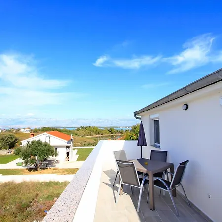 Apartman With Parking Space Nin, Zadar - 5797