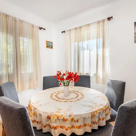 With Parking Space Nin, Zadar - 5797 Appartement *