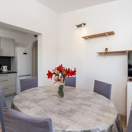 With Parking Space Nin, Zadar - 5797 Appartement *